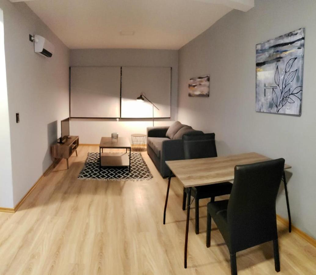 Drummond Apartments ルハン・デ・コージョ エクステリア 写真